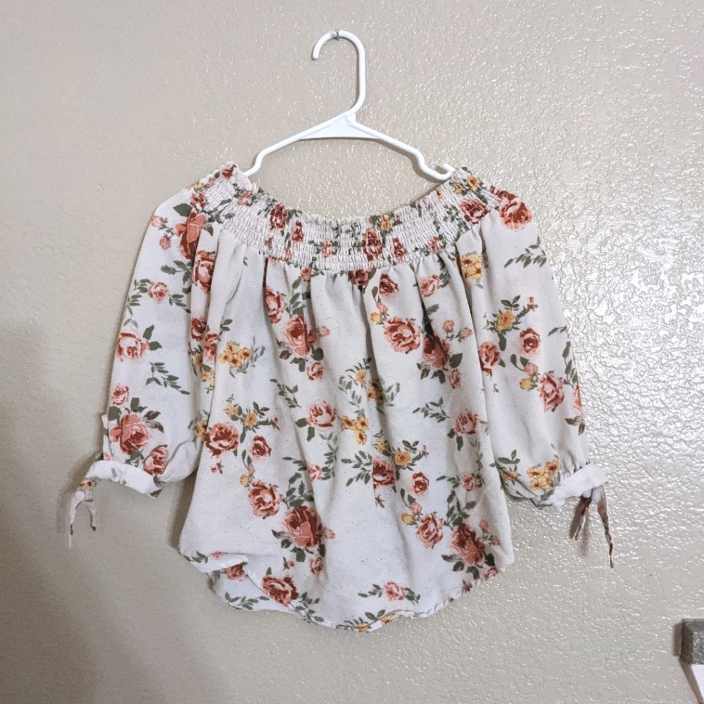 Women's blouse